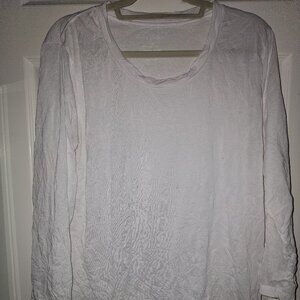 PLEATS COLLECTION CRINKLE FABRIC TOP